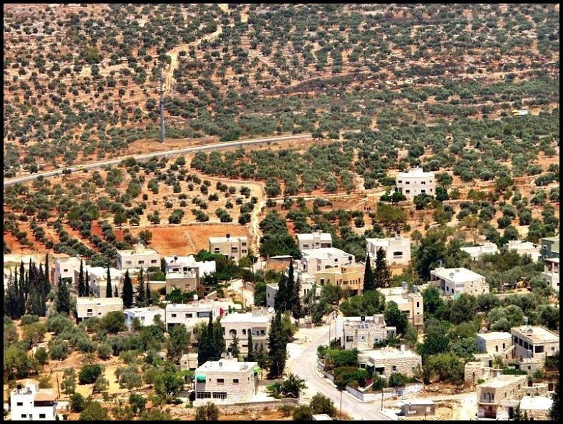 Marda village, Ариэль