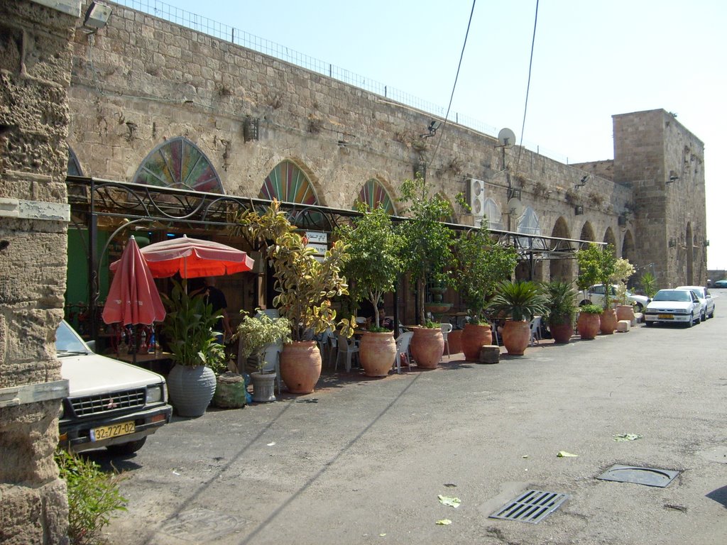 Layale Al-Sultan - nargilah café, Акко