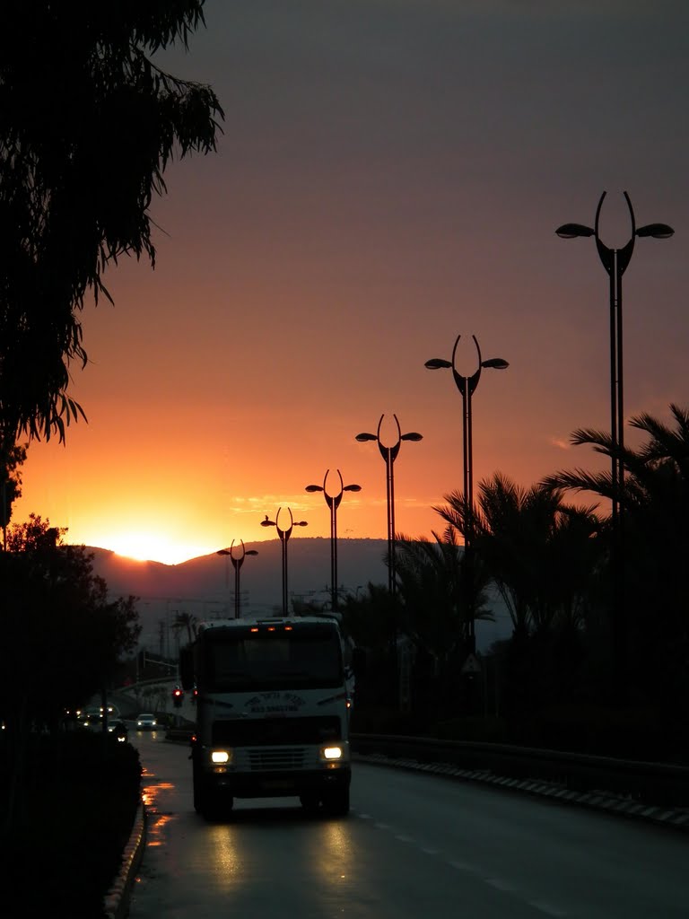 Dawn, Акко (порт)