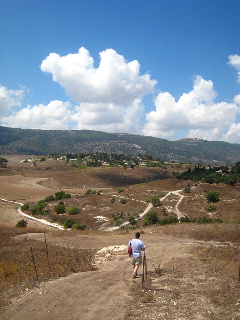 Beit Zaid view on the Carmel mountain, Кирьят-Тивон