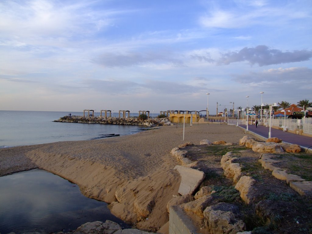 Nahariya Seashore, Нагария