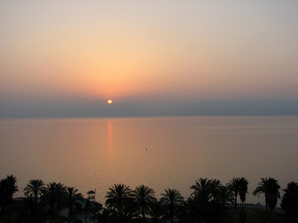 Утро на море Галилейском, Тверия