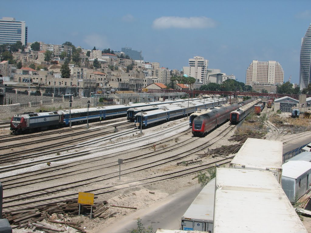 Haifas east train station, Israel, Хайфа