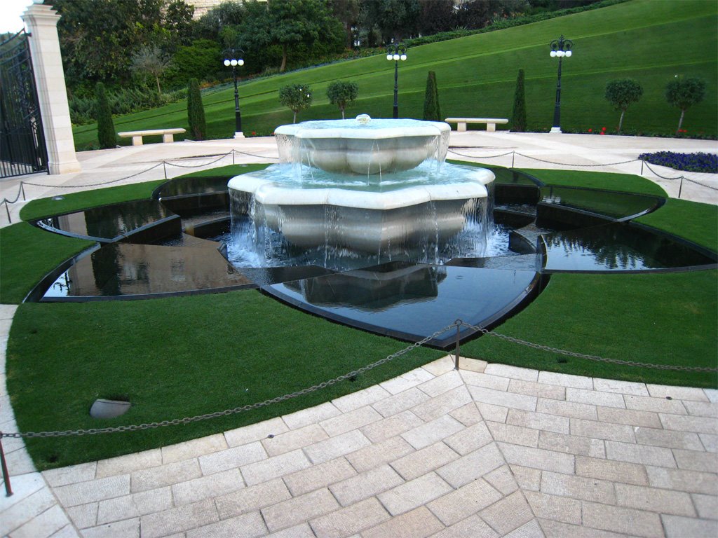 Fountain, Хайфа