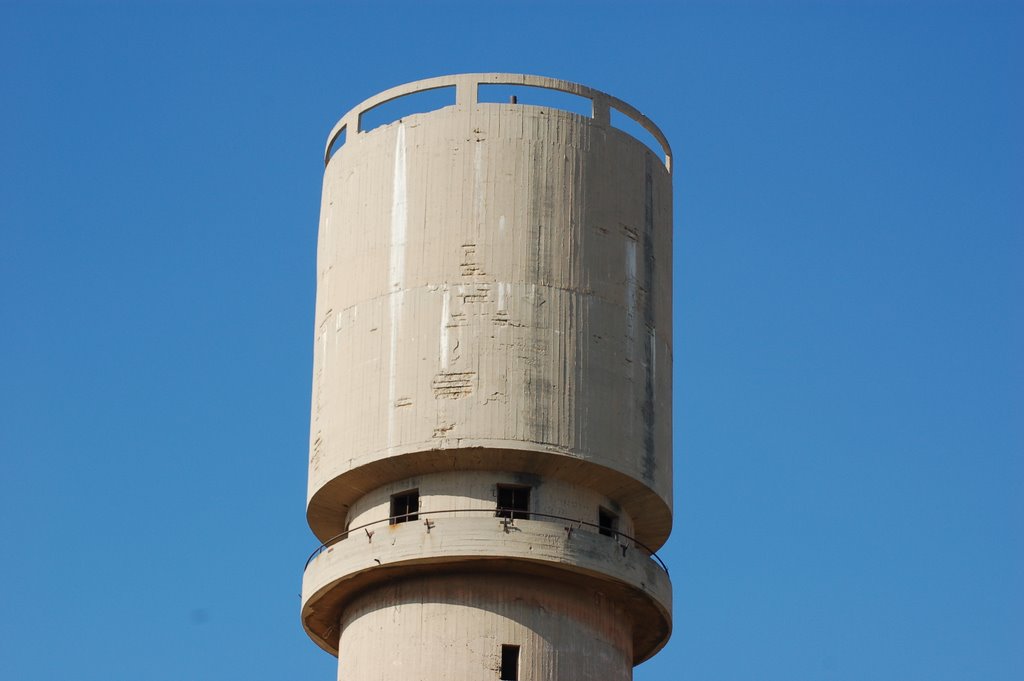 Ancient Water Tower in Kiryat Binyamin, Кирьят-Ата