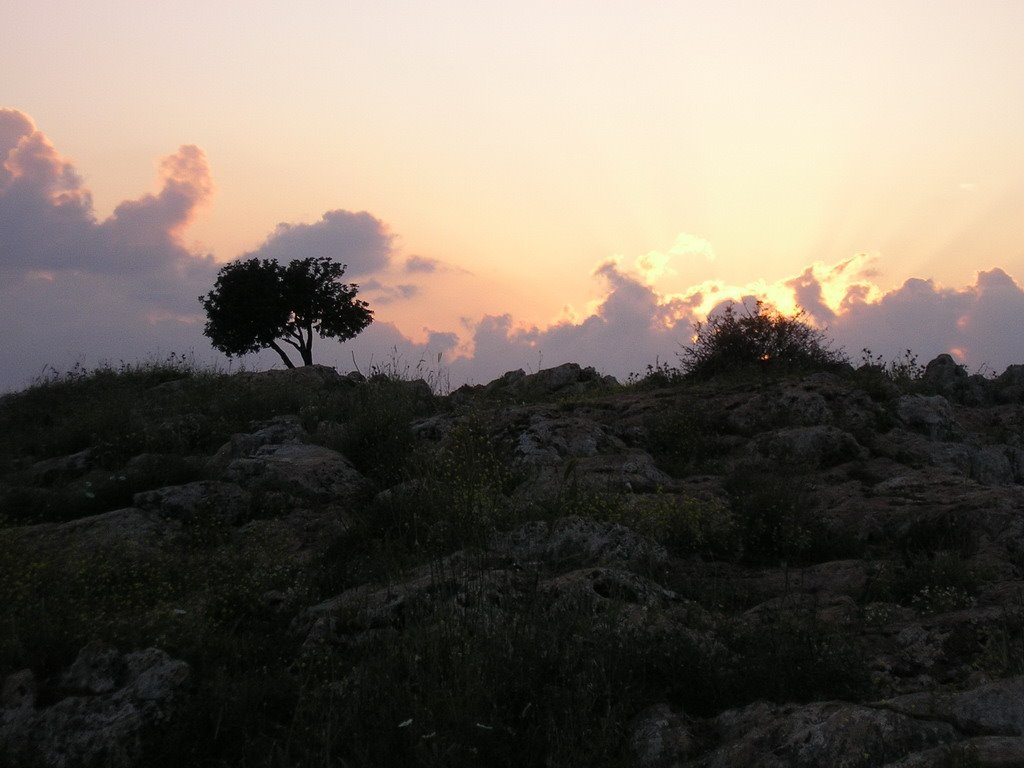 Sunset from Arbel Cliff, Мигдаль аЭмек