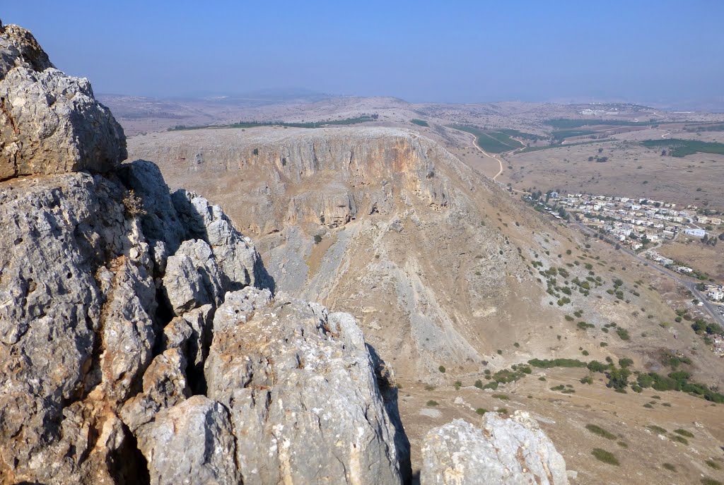 Caves (the tomb of Sheth), Мигдаль аЭмек