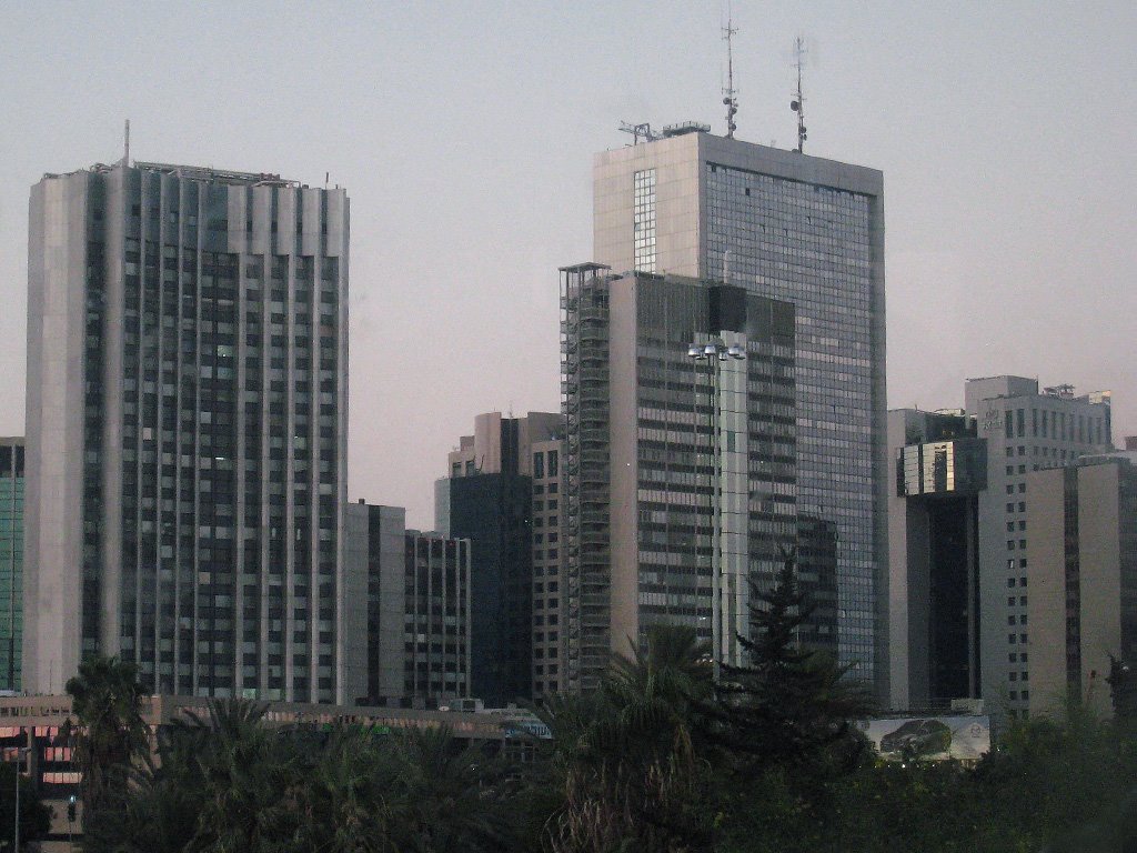 Buildings in Tel Aviv, Гиватаим