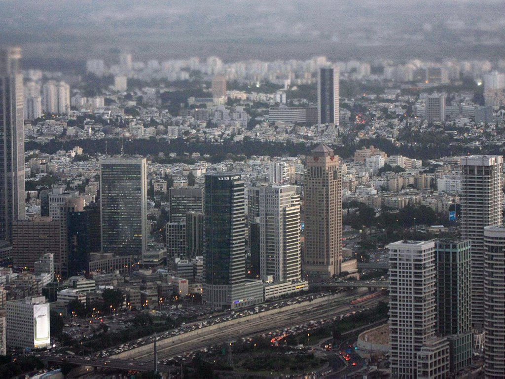 Tel Aviv Central from above, Гиватаим