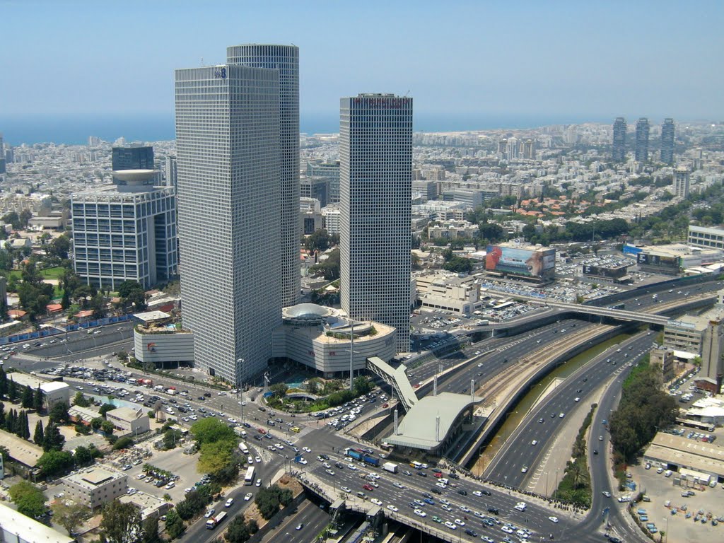 Tel Aviv: Ayalon Highway, HaShalom Station & Azrieli Center, from Elco Tower, Гиватаим