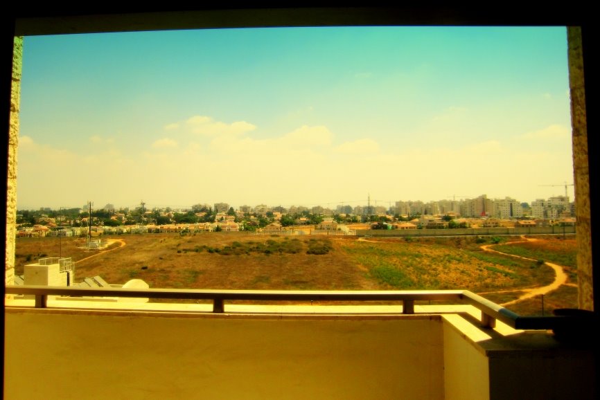 View of Petach Tikva from Givat Shmuel, Кирьят-Оно