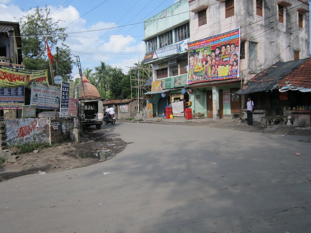 South 24 Parganas Road, Usthi More., Байдьябати