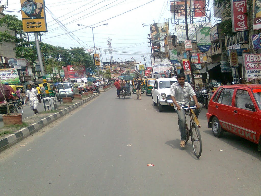 Madhyamgram St. Road...by  Samrat Majumder, Барасат