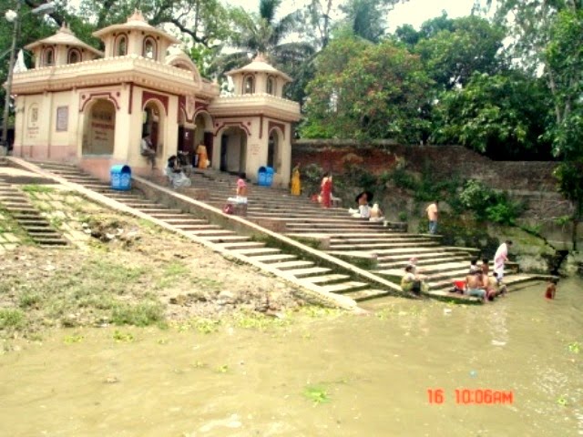 ariadaha feri ghat, Камархати
