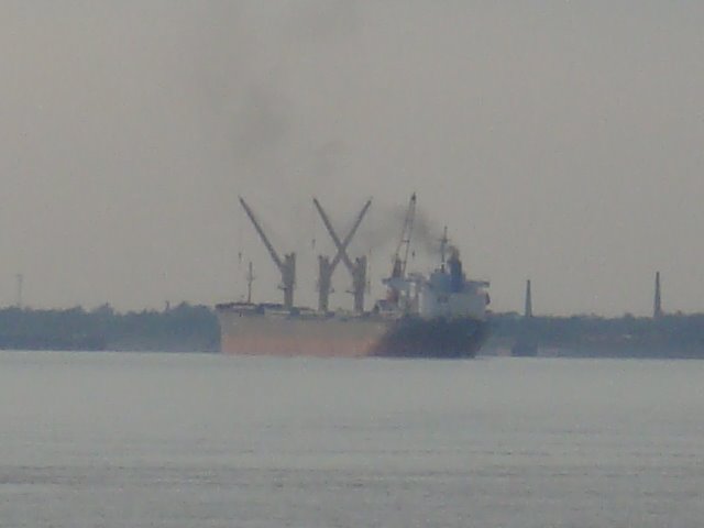 Ship at Ganga, Кхарагпур