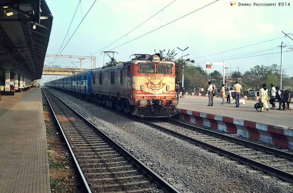 Itarsi (ET) WAM-46P #20659 with Supercrawler 18237 Chhattisgarh Express, Бхилаи