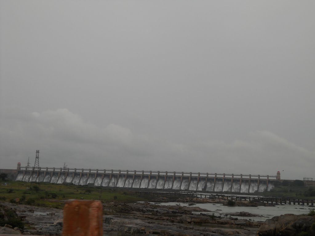 Tungabadra Dam, Karnataka, Бияпур