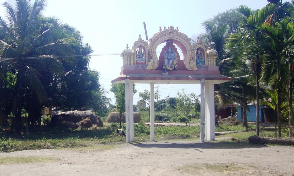 DSC01208   Arch Gate for SaneeMahatma temple devi sree mahalaxmi,annapoorneswari & Saraswathi temples 09.59.23, Бияпур