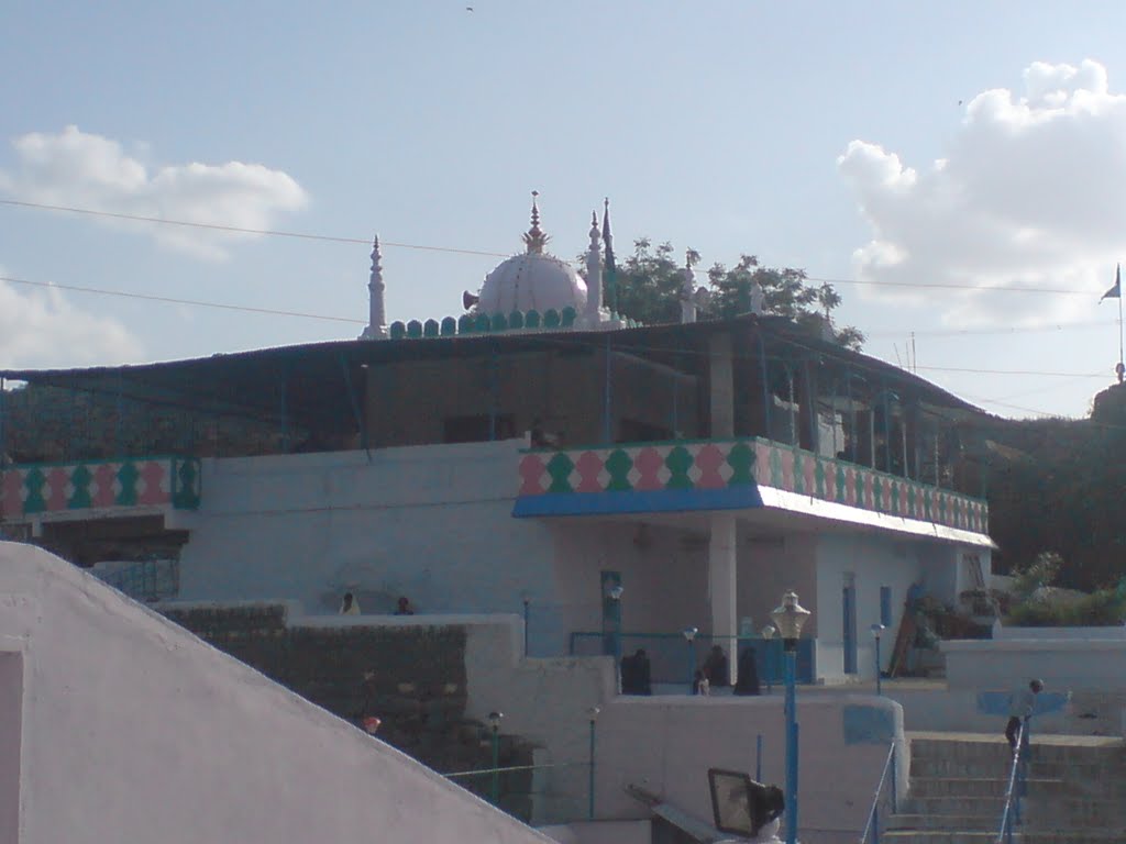 Shaik Miyah Baba Dargah, Раичур