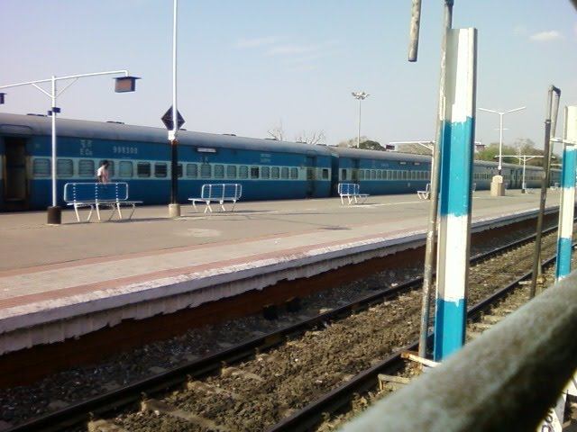 A View Of Nizamabad Railway Station At Noon, Низамабад