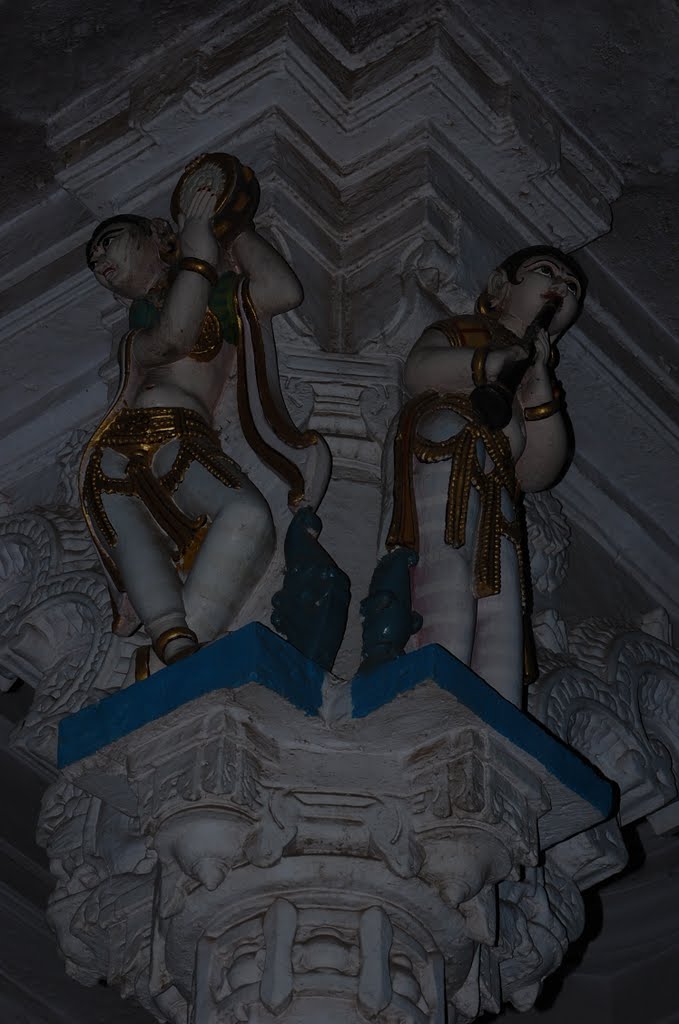DPAK MALHOTRA, Derasar Jain Mandir, Surendernagar, गुजरात भारत Gujarat Bharat ગુજરાત ભારત દેશનું, Райкот