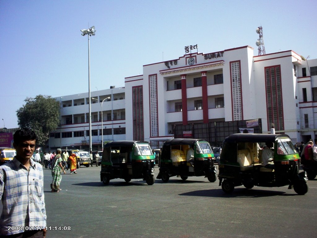Surat Railway Station (Guj), Сурат