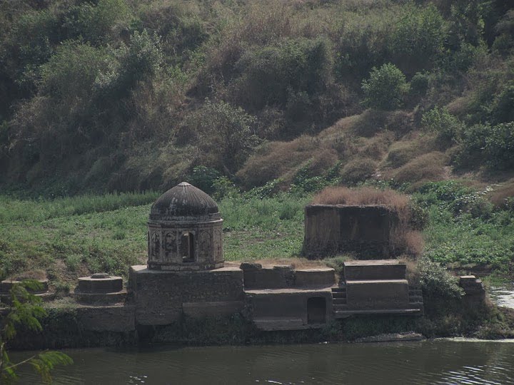 Raja Gahat view, Бурханпур