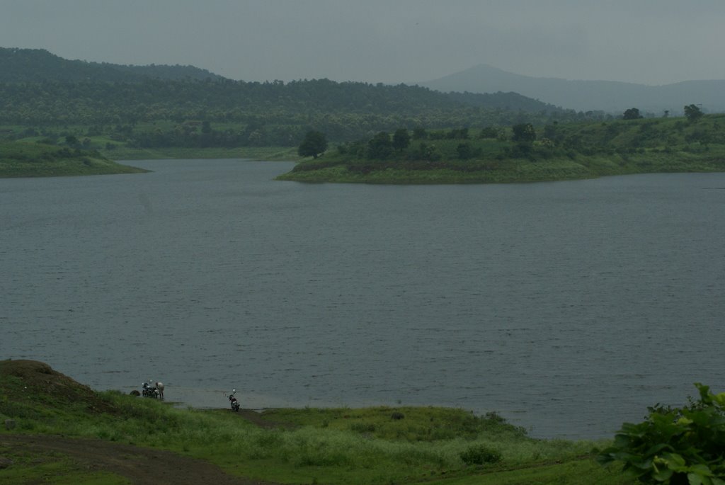 Choral Dam near Indore, Кхандва