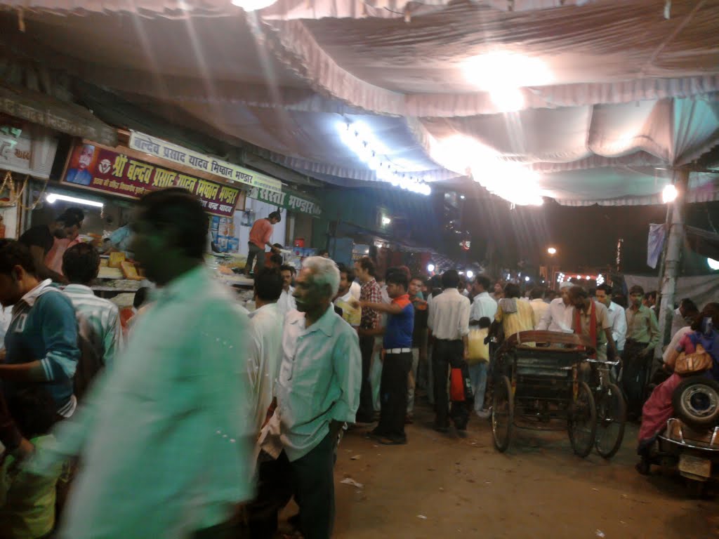 extended sweet shop on the eve of diwali, Мау