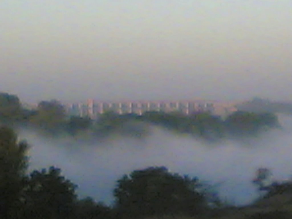 Majalgaon dam in fog, Ахалпур