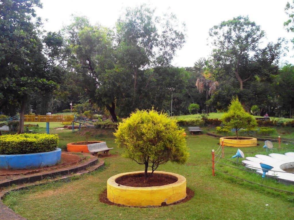 Mahavir Garden Kolhapur, Колхапур