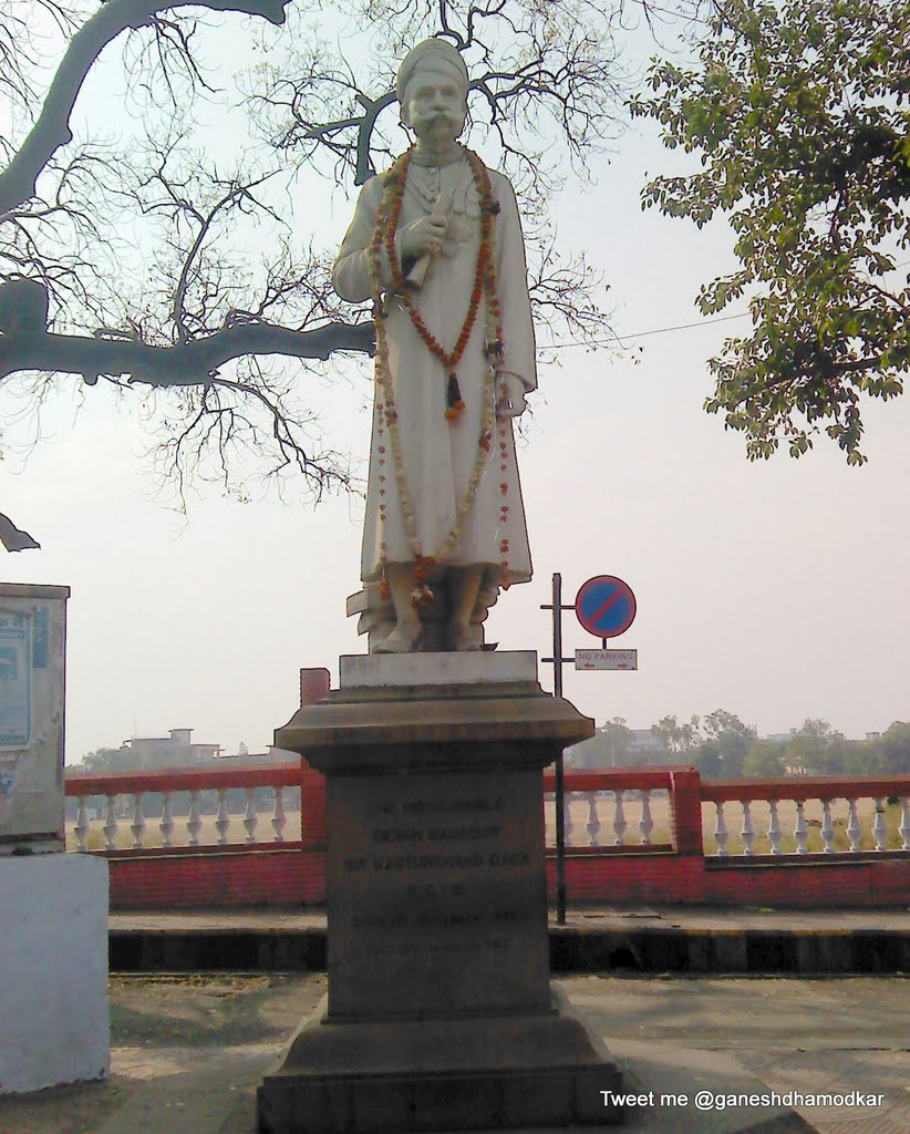 Statue of Kasturchand Daga, Nagpur, Нагпур