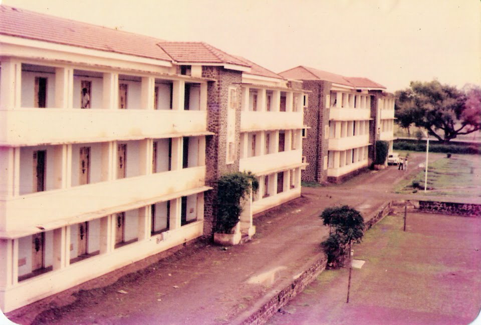 D1-D2 Hostels, Сангли