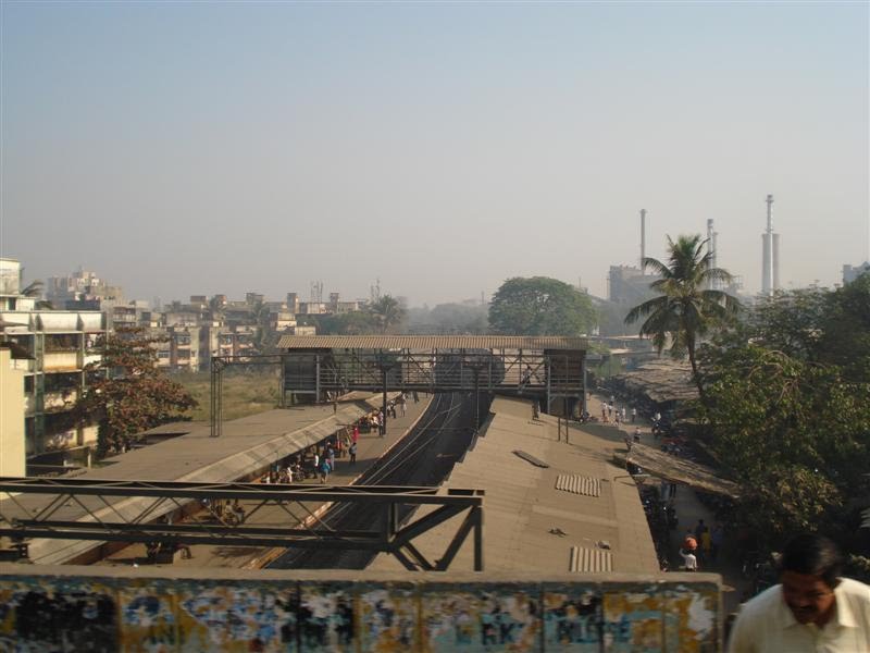 Shahad railway Station From Bridge, Улхаснагар