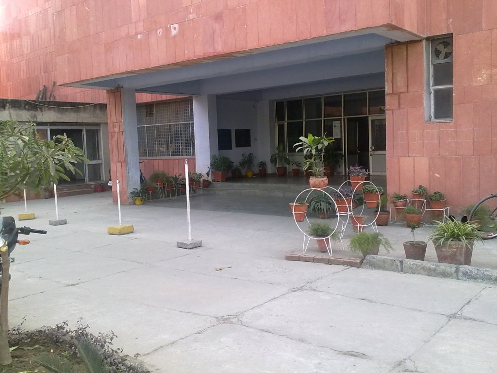 Panjab University Regional Centre, Ludhiana Colleage Gate, Лудхиана