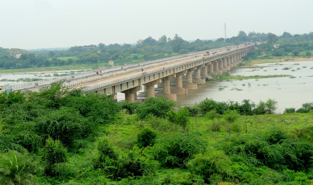 Banas Bridge, Tonk. India, Тонк