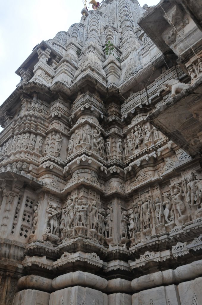 Temple facade, Удаипур