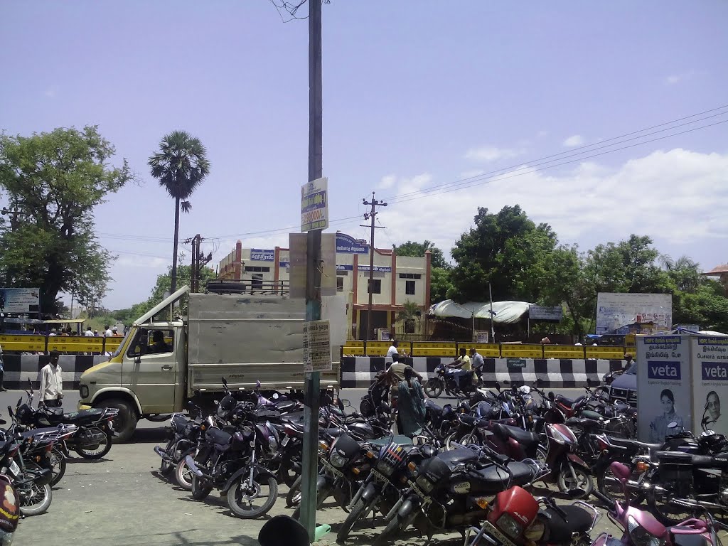 vilupuram bus stand, Виллупурам
