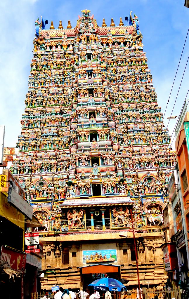 Western Entrace of Minakshi Temple, Madurai, Мадурай