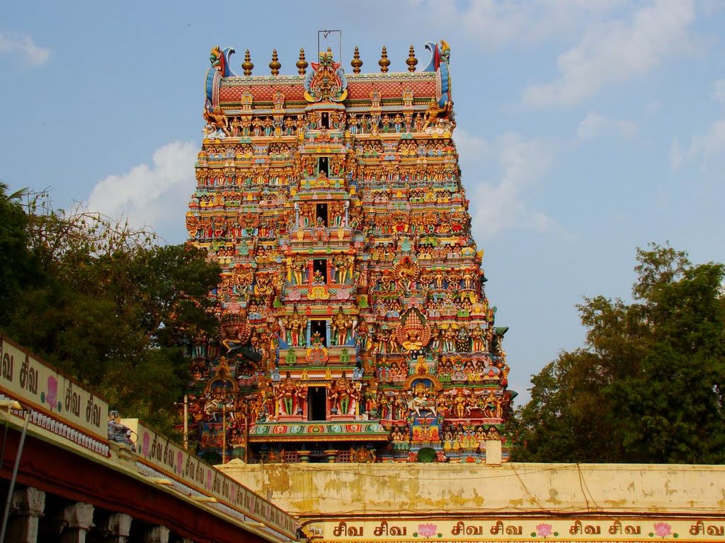 Madurai,  Gopuram du temple Minakshi dans le Tamil Nadu (Inde du Sud)., Мадурай