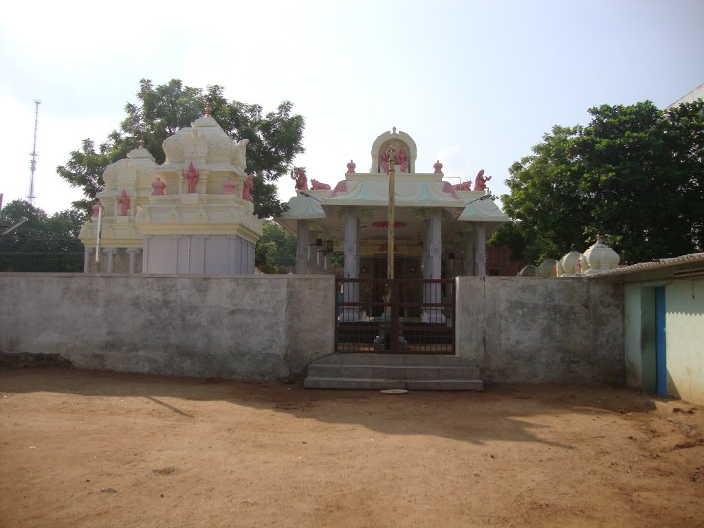 8696 ஸ்ரீமத் குரு நாத சுவாமி மற்றும் ஸ்ரீ அங்காள பரமேஸ்வரி கோவில் - Srimath Gurunaadhaswaamy & Shri Angaala Paramaeshwari Temple, Тирунелвели