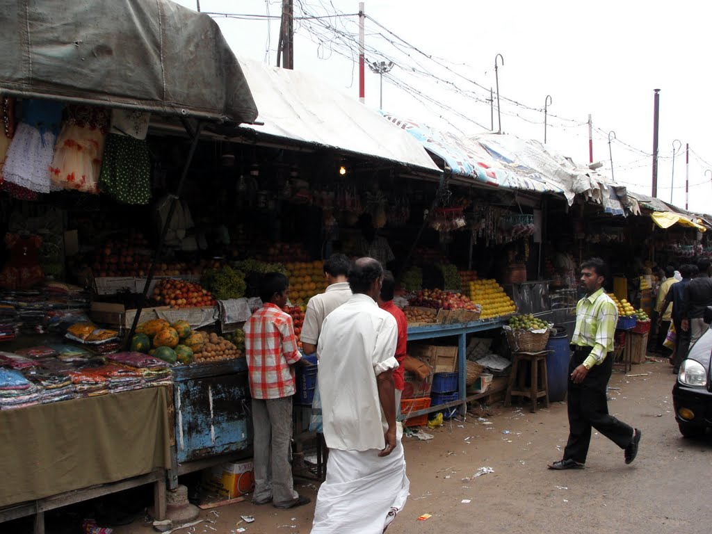 A market in Trichy, India, Тируччираппалли
