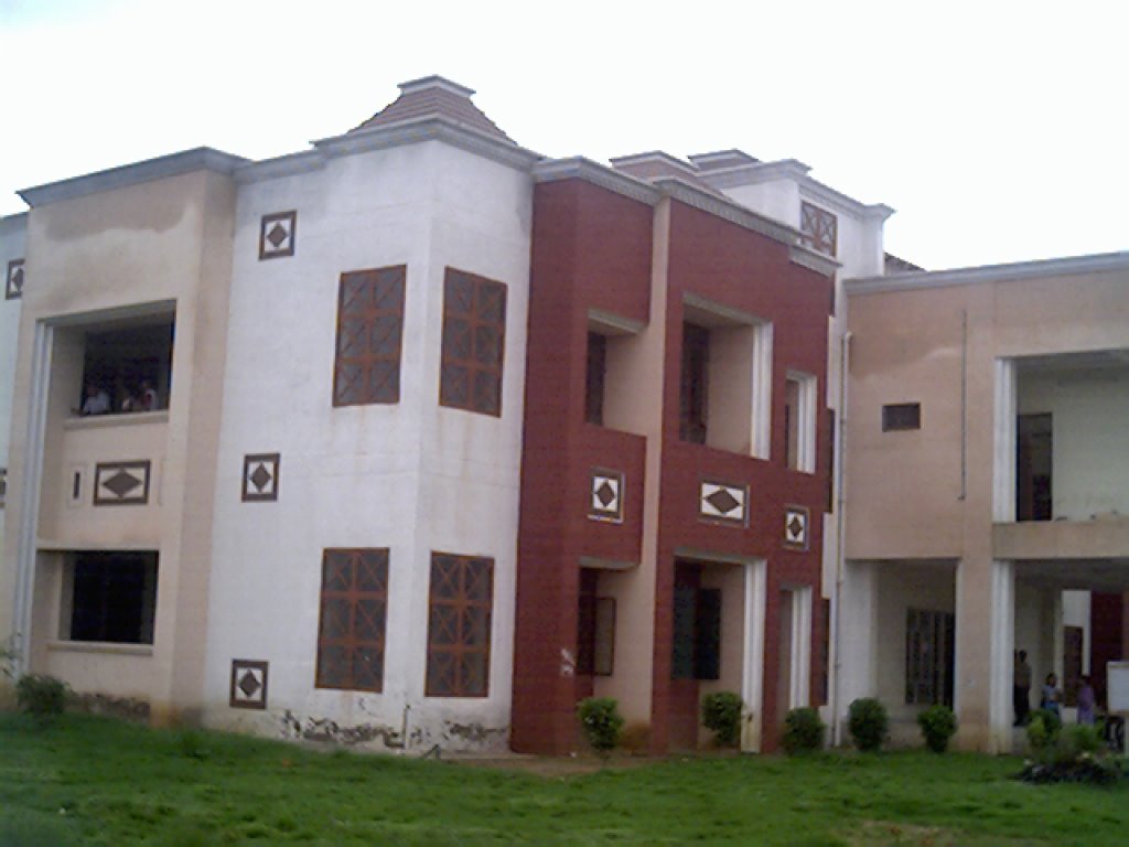 College New Block, Агра