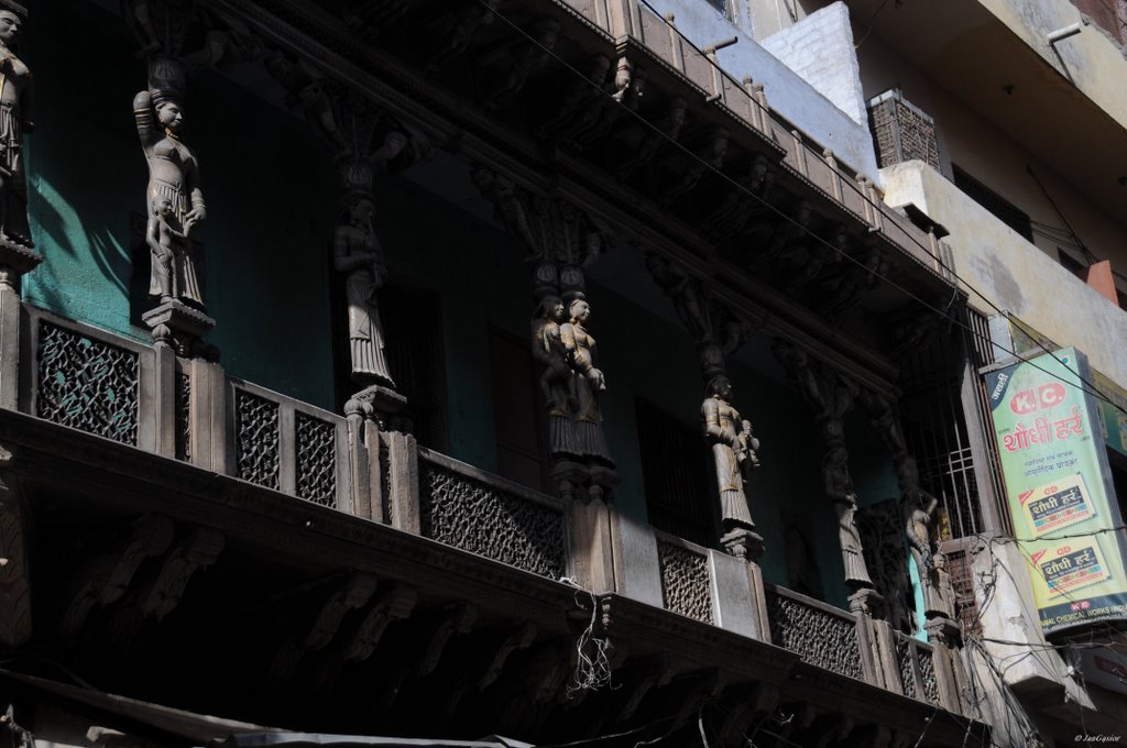 Agra,old city - balcony, Агра
