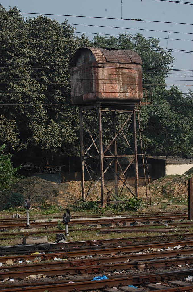 Dpak Malhotra, Water Tank, इलाहबाद रेलवे स्टेशन, Allahabad Junction, दिल्ली - बिहार - बंगाल - असम रेल मार्ग, उत्तर प्रदेश राज्य भारत, Uttar Pradesh, Bharat, Аллахабад