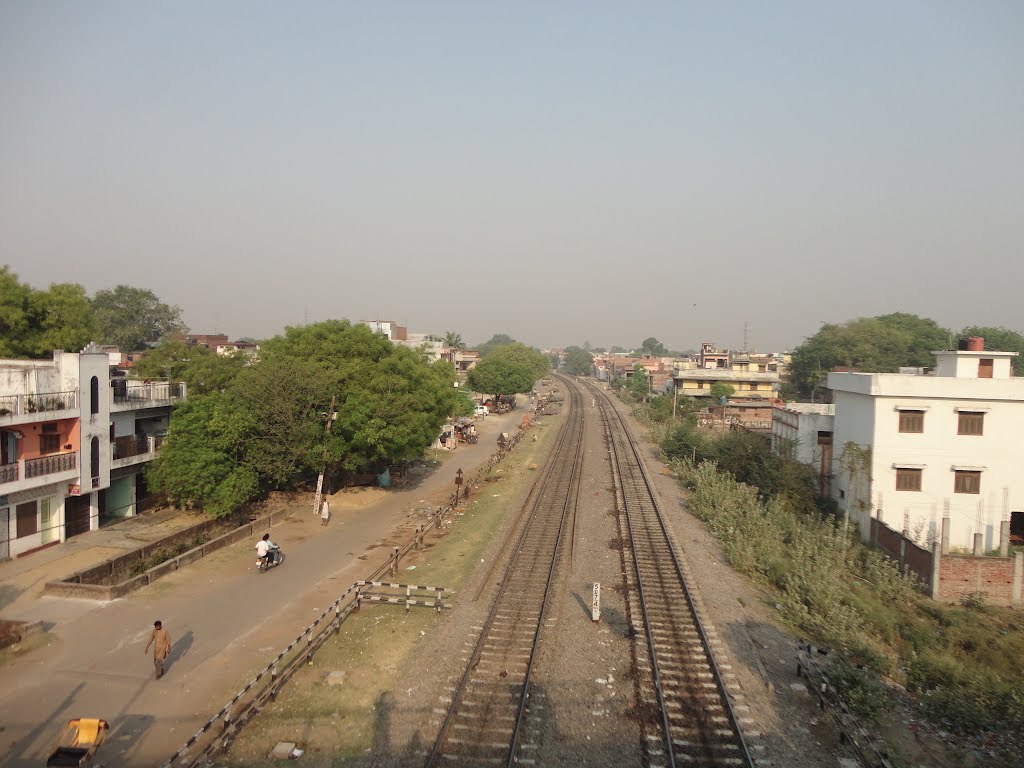 RAILWAY TRACKS TOWARDS DOMINGARH, Gorakhpur, Uttar Pradesh, India, Горакхпур