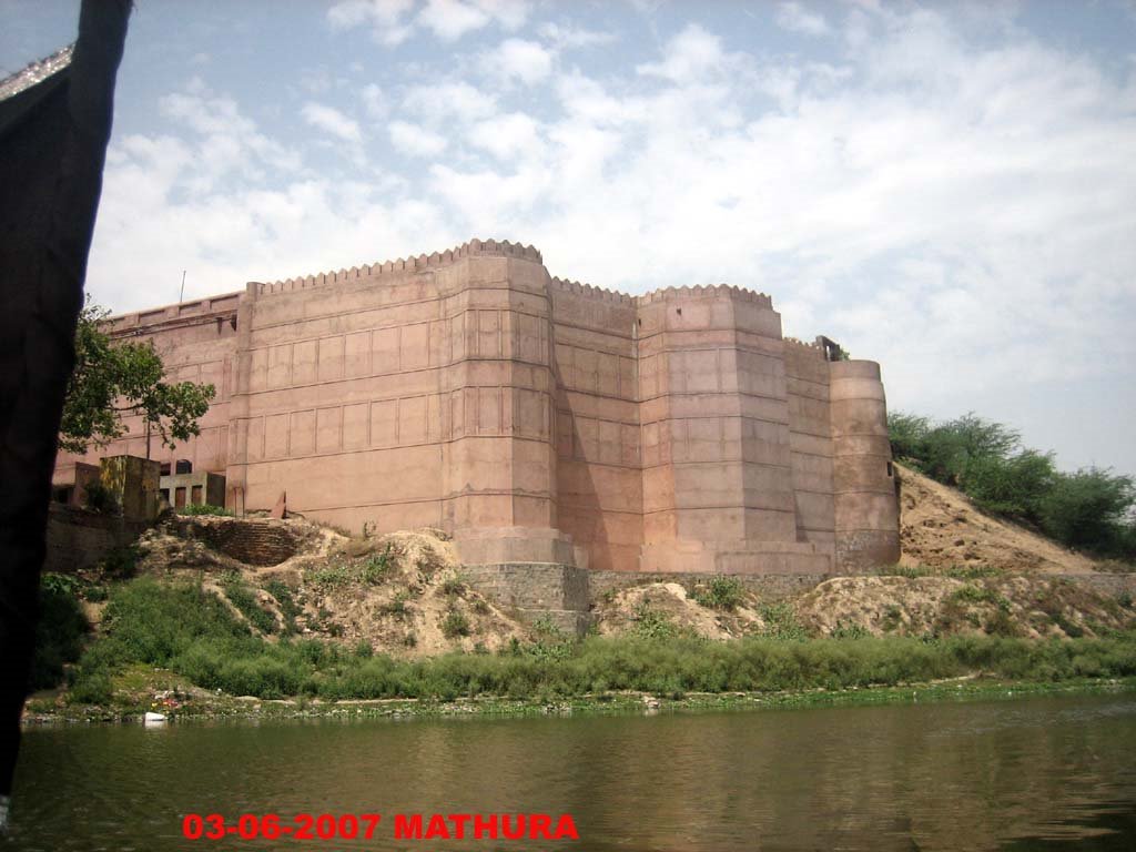 KANSKILA AT BANK OF YAMUNA-MATHURA, Гхазиабад