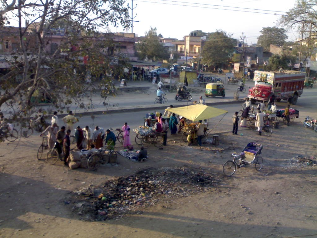 View of Dasu Kua Chauraha, Hamirpur Road, Kanpur, Канпур