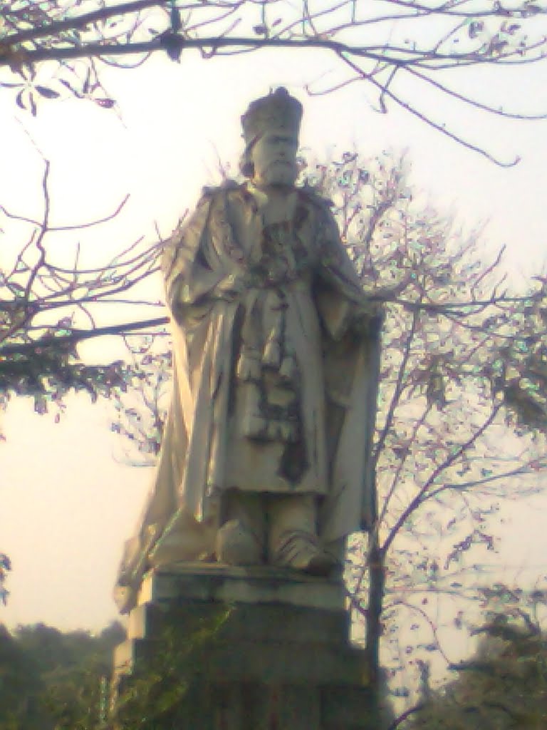 Royal Statue, Рампур