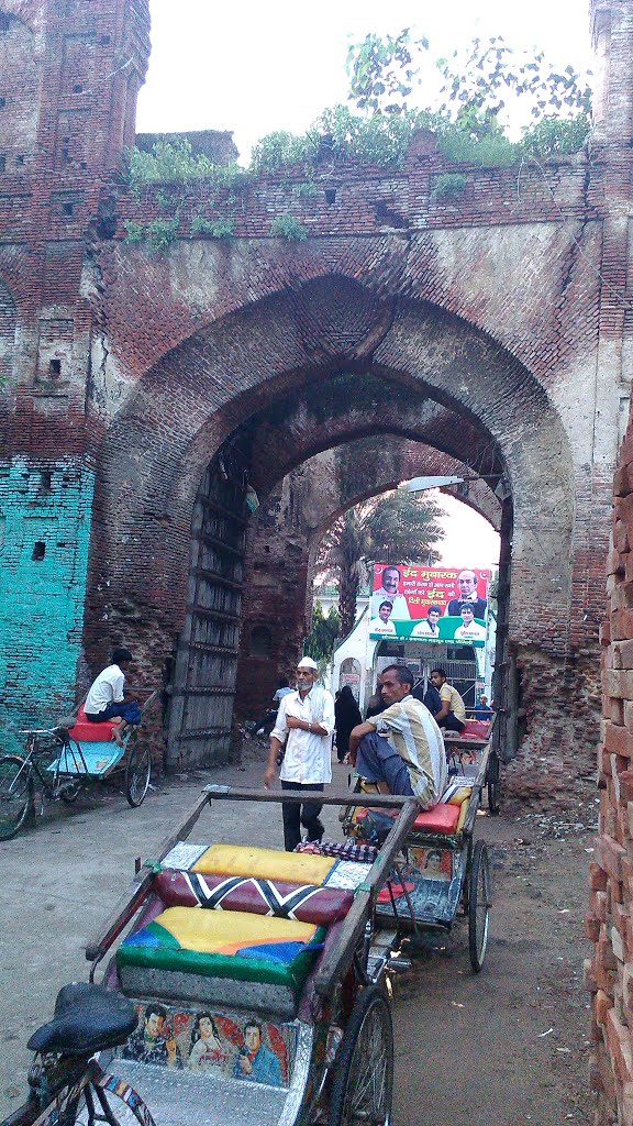 The Gate Of Fort In Sambhal (QILA)..... (Suhail @ Guddu)+918285544159, Самбхал